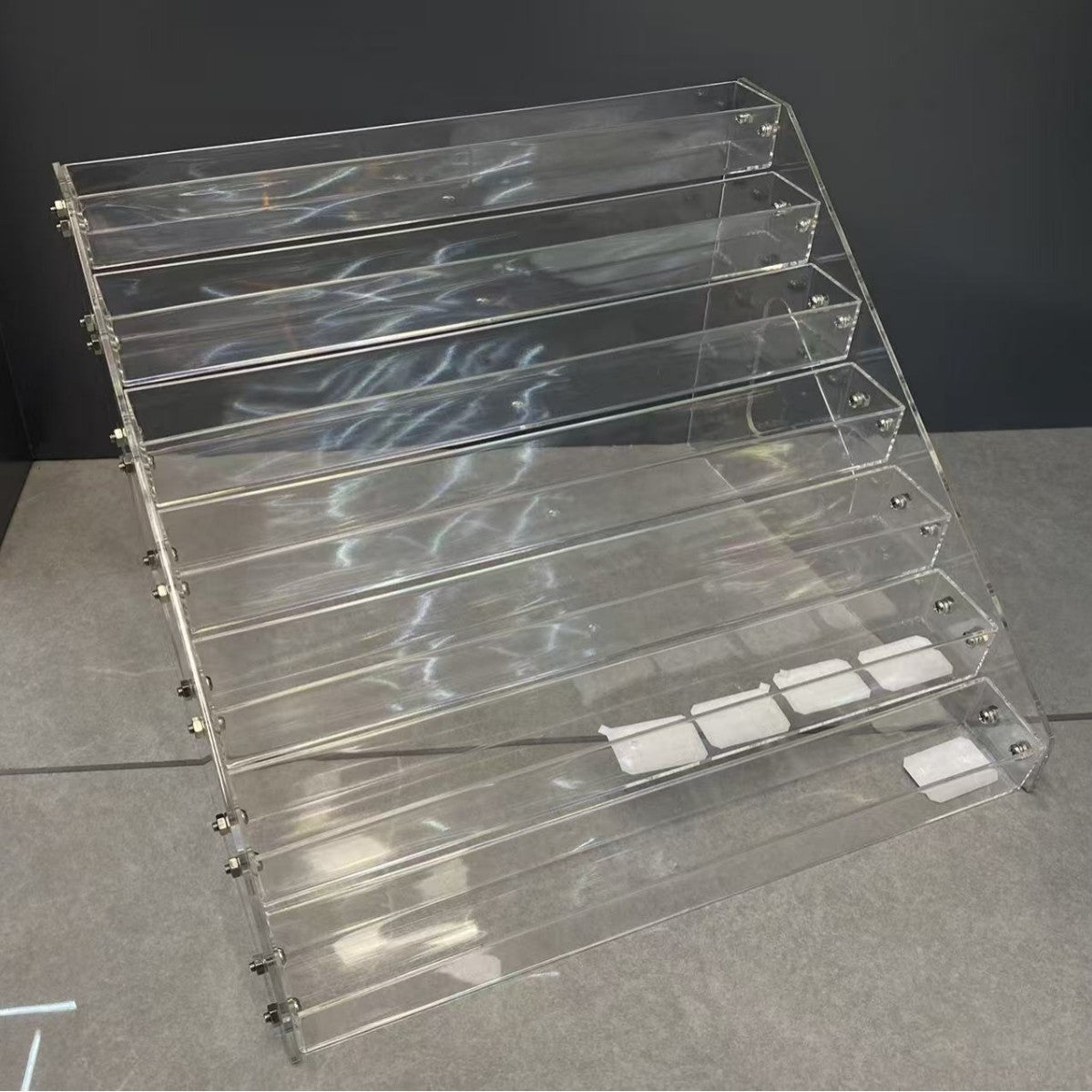New acrylic nail polish storage rack is now available, with 3-7 layers for makeup storage - image 5