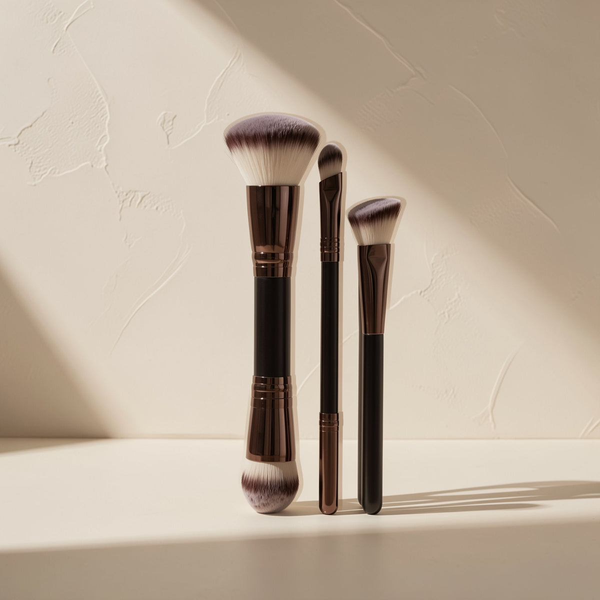 Coffee brown double-ended makeup brushes with plastic handles - view 5