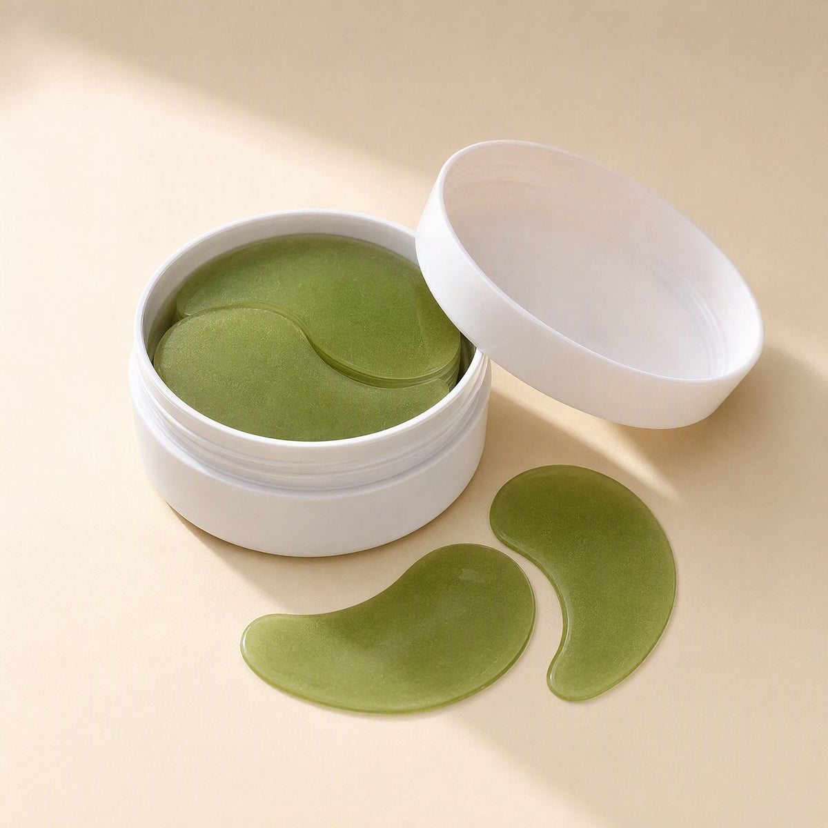 Lutein hydrogel eye patches made with plant extracts - view 3