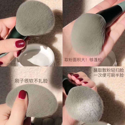 Cross-Border New Model 13-Piece Four Seasons Green Makeup Brush Set, Soft Bristle Blush Brush, Foundation Brush, Eyeshadow Brush, Portable Beauty Tools - image 4