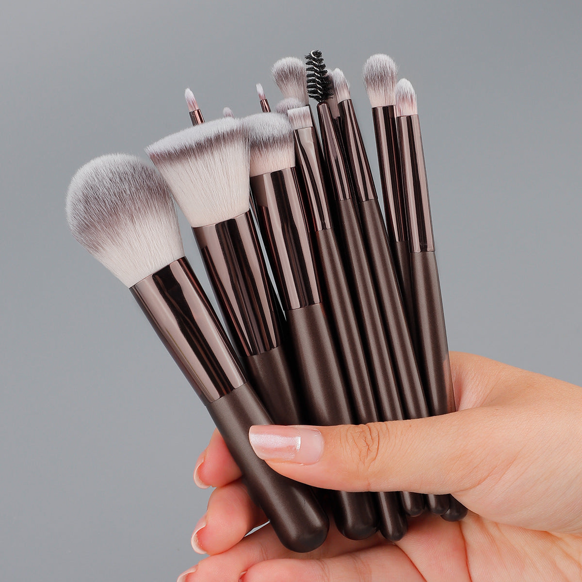 Factory Direct Sales Convenient 14-Piece Short-Handle Coffee-Colored Makeup Brush Set, Powder Brush, Eyeshadow Brush, Foundation Brush in Stock - image 3