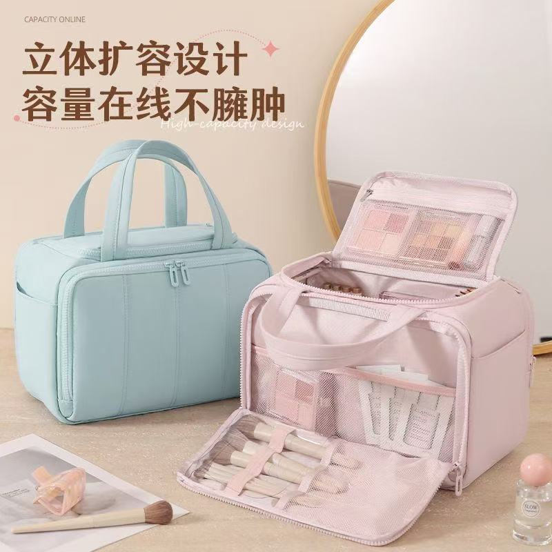 Amazon's new women's travel large-capacity makeup bag is lightweight with a large opening, quilted and fluffy storage bag - image 1
