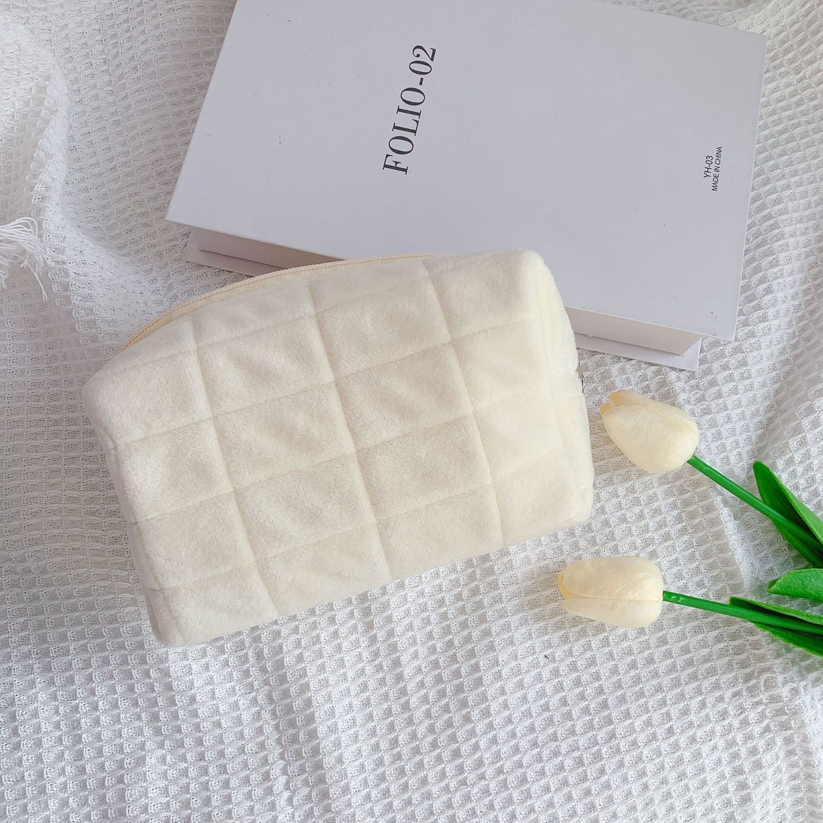 Cosmetic Bag, Clutch Bag, Pen Case, Large Capacity, High-End Feel, Ins-Style Cosmetics Storage Bag, Travel Portable Toiletry Bag - image 4