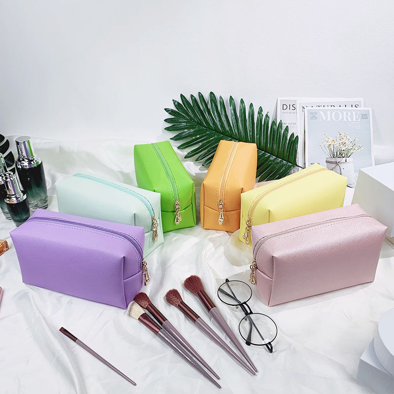 Cross-border New Dopamine Cosmetic Bag Hand-held Large Capacity High-grade Wash Bag Portable High-value Small Square Bag - image 1
