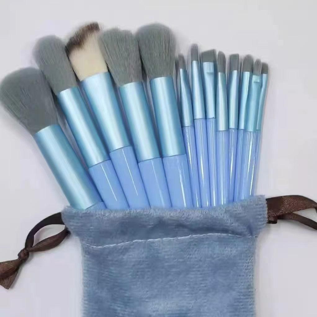 13 Four Seasons Green Makeup Brush Set Super Soft 13 Blush Brush Foundation Brush Eyeshadow Highlight Brush Factory Ready Stock - image 4